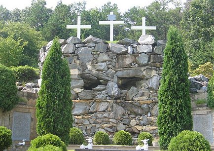 replica de Gólgota en Los Campos del Bosque