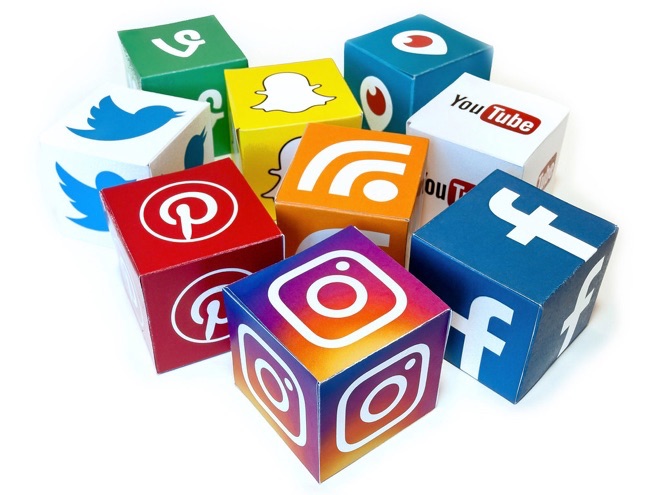 Estrategias en Redes Sociales y Multiples Plataformas